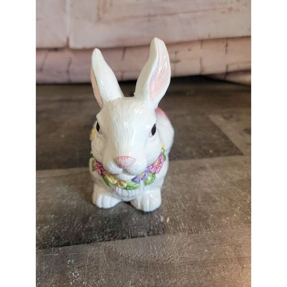 Ceramic Easter AS IS bunny rabbit container decor figure - Picture 8 of 9